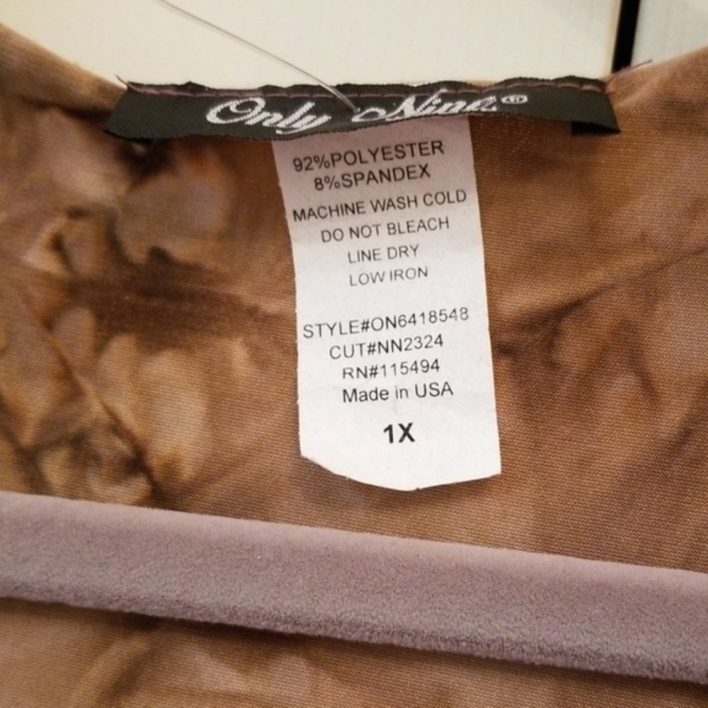 Brown and Tan cafe length sleeve top - Picture 3 of 5